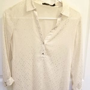 Limited XS sheer 3/4 sleeve top